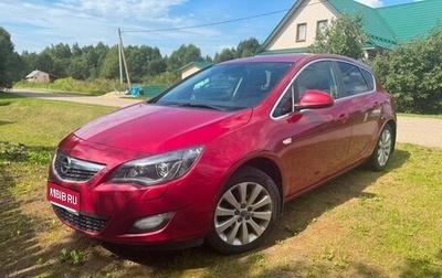 Opel Astra J, 2011 год, 800 000 рублей, 1 фотография