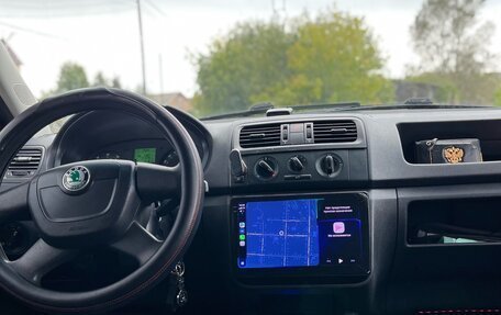 Skoda Fabia II, 2010 год, 425 000 рублей, 8 фотография