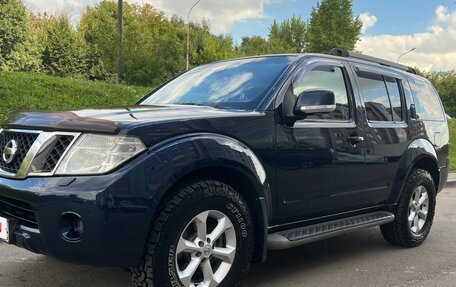 Nissan Pathfinder, 2010 год, 1 420 000 рублей, 3 фотография
