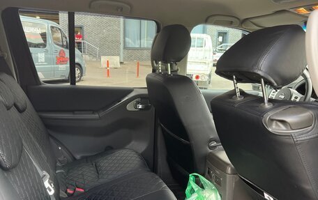 Nissan Pathfinder, 2010 год, 1 420 000 рублей, 11 фотография