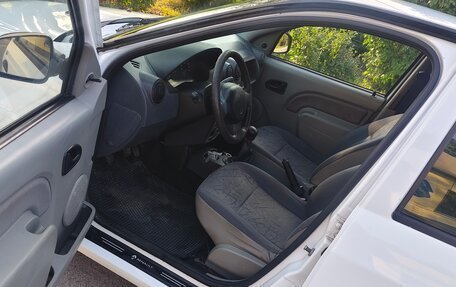 Renault Logan I, 2005 год, 275 000 рублей, 5 фотография