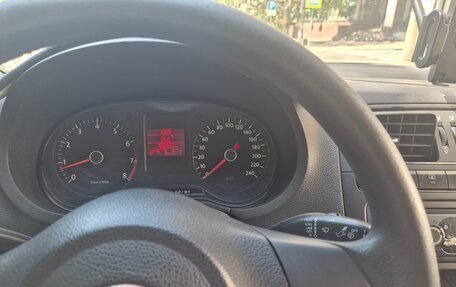 Volkswagen Polo VI (EU Market), 2013 год, 700 000 рублей, 5 фотография