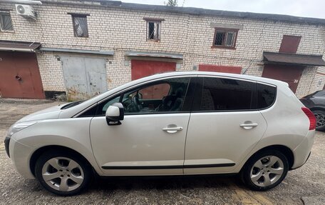 Peugeot 3008 I рестайлинг, 2012 год, 750 000 рублей, 3 фотография