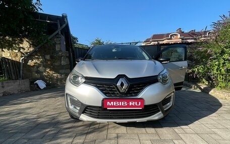 Renault Kaptur I рестайлинг, 2018 год, 1 350 000 рублей, 8 фотография