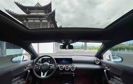 Mercedes-Benz A-Класс, 2022 год, 2 230 000 рублей, 9 фотография