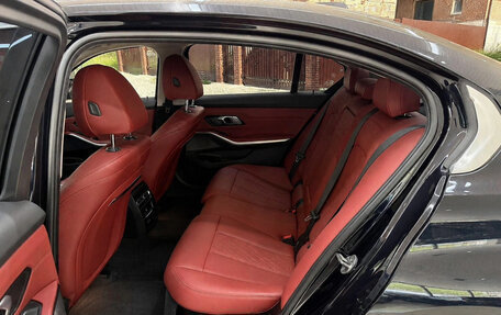 BMW 3 серия, 2023 год, 3 618 000 рублей, 10 фотография