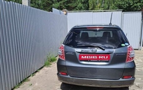 Honda Fit Shuttle I рестайлинг, 2014 год, 900 000 рублей, 4 фотография
