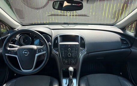 Opel Astra J, 2011 год, 800 000 рублей, 8 фотография