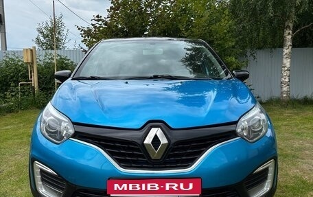 Renault Kaptur I рестайлинг, 2017 год, 1 070 000 рублей, 4 фотография