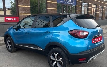 Renault Kaptur I рестайлинг, 2017 год, 1 070 000 рублей, 5 фотография