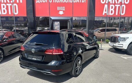 Volkswagen Golf VII, 2017 год, 1 600 000 рублей, 6 фотография