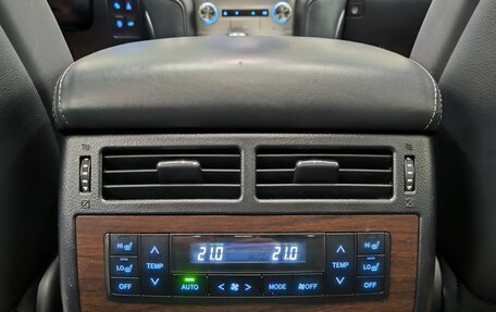 Toyota Land Cruiser 200, 2019 год, 6 890 000 рублей, 13 фотография
