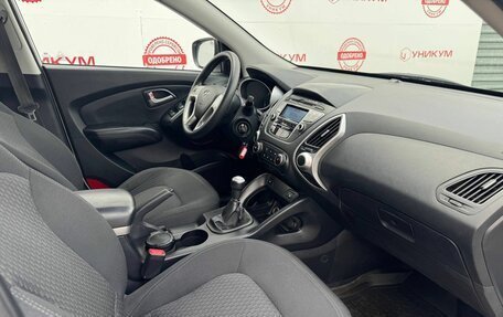 Hyundai ix35 I рестайлинг, 2012 год, 1 149 000 рублей, 22 фотография