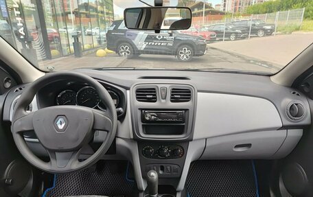Renault Logan II, 2015 год, 599 000 рублей, 14 фотография