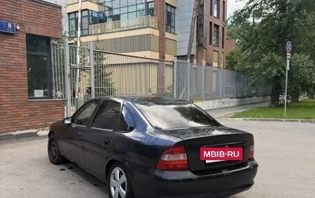Opel Vectra B рестайлинг, 1996 год, 75 000 рублей, 3 фотография