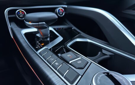 Geely Tugella FY11, 2023 год, 2 950 000 рублей, 17 фотография