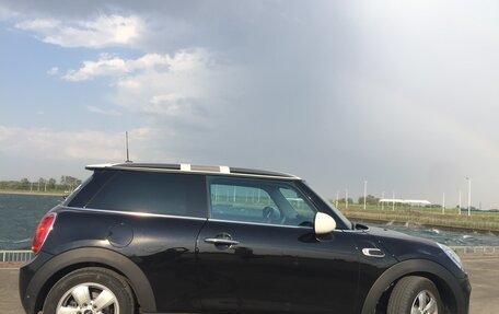 MINI Hatch, 2017 год, 1 390 000 рублей, 2 фотография