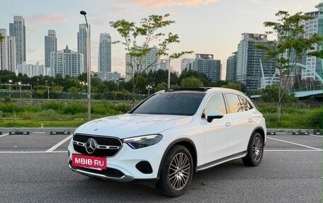 Mercedes-Benz GLC, 2024 год, 6 750 000 рублей, 3 фотография