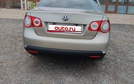 Volkswagen Jetta VI, 2006 год, 550 000 рублей, 3 фотография