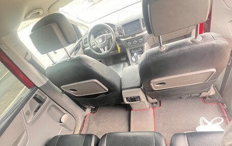 SEAT Alhambra II рестайлинг, 2013 год, 1 300 000 рублей, 3 фотография