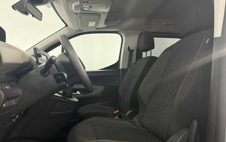 Peugeot Rifter I, 2020 год, 1 750 000 рублей, 9 фотография