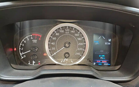 Toyota Corolla, 2023 год, 1 540 190 рублей, 10 фотография