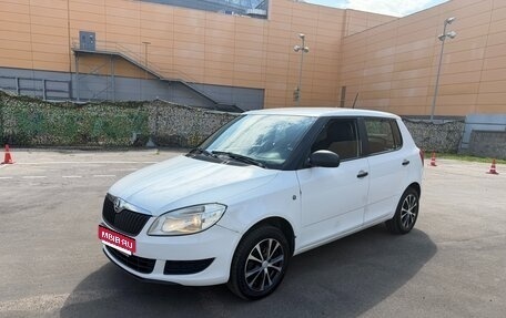 Skoda Fabia II, 2013 год, 400 000 рублей, 1 фотография
