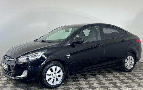 Hyundai Solaris II рестайлинг, 2012 год, 897 000 рублей, 1 фотография