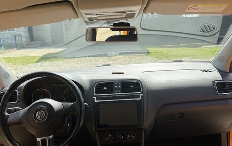 Volkswagen Polo VI (EU Market), 2011 год, 1 000 000 рублей, 3 фотография