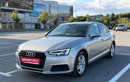 Audi A4, 2017 год, 2 600 000 рублей, 2 фотография