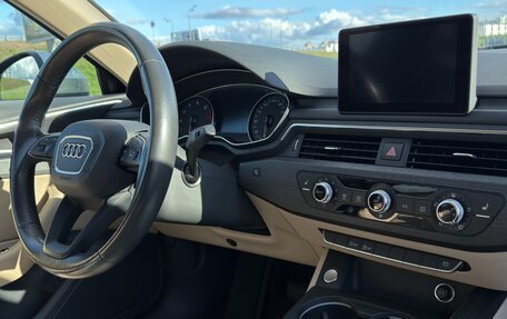 Audi A4, 2017 год, 2 600 000 рублей, 11 фотография