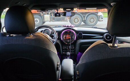 MINI Hatch, 2016 год, 2 000 000 рублей, 4 фотография