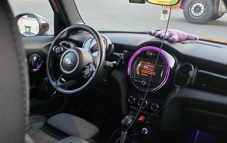 MINI Hatch, 2016 год, 2 000 000 рублей, 5 фотография