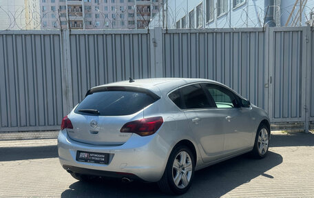 Opel Astra J, 2011 год, 639 000 рублей, 5 фотография