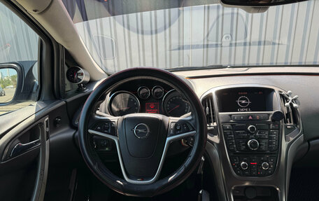 Opel Astra J, 2011 год, 639 000 рублей, 12 фотография
