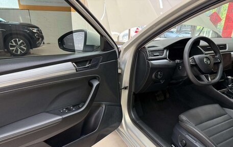 Skoda Superb III рестайлинг, 2023 год, 2 095 005 рублей, 9 фотография