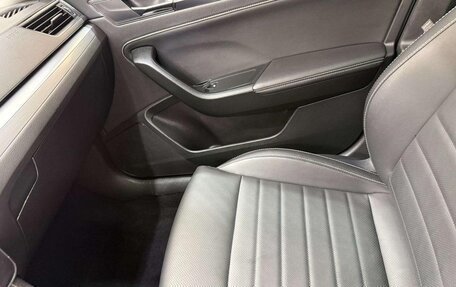 Skoda Superb III рестайлинг, 2023 год, 2 095 005 рублей, 12 фотография