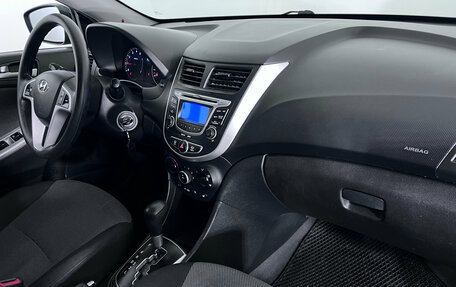 Hyundai Solaris II рестайлинг, 2012 год, 897 000 рублей, 15 фотография