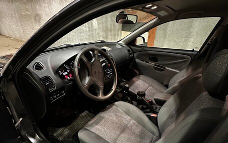 Mitsubishi Carisma I, 2002 год, 499 999 рублей, 15 фотография
