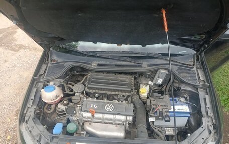 Volkswagen Polo VI (EU Market), 2011 год, 800 000 рублей, 9 фотография