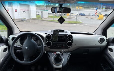 Peugeot Partner II рестайлинг 2, 2016 год, 960 000 рублей, 17 фотография