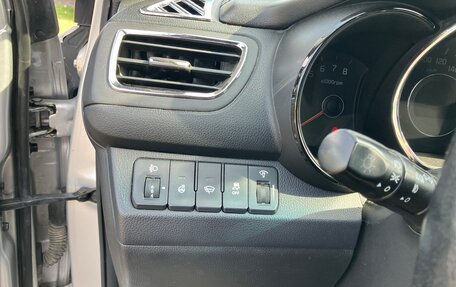 KIA Rio III рестайлинг, 2012 год, 890 000 рублей, 4 фотография
