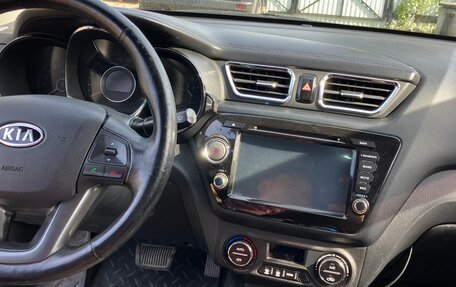 KIA Rio III рестайлинг, 2012 год, 890 000 рублей, 6 фотография