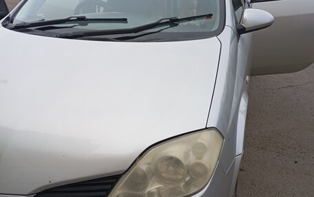 Nissan Primera III, 2001 год, 350 000 рублей, 10 фотография