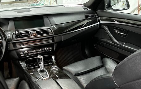 BMW 5 серия, 2010 год, 1 650 000 рублей, 11 фотография