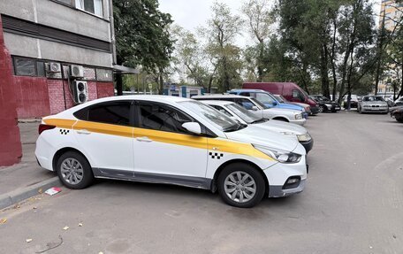 Hyundai Solaris II рестайлинг, 2020 год, 1 350 000 рублей, 3 фотография