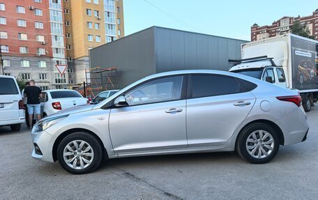 Hyundai Solaris II рестайлинг, 2019 год, 1 390 000 рублей, 4 фотография