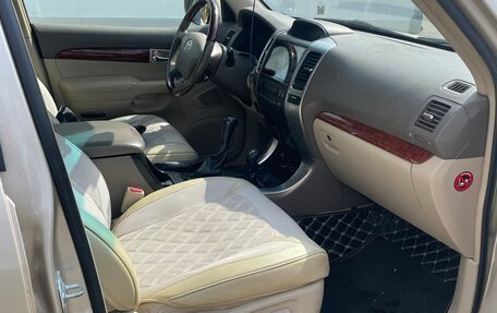 Toyota Land Cruiser Prado 120 рестайлинг, 2006 год, 1 900 000 рублей, 7 фотография