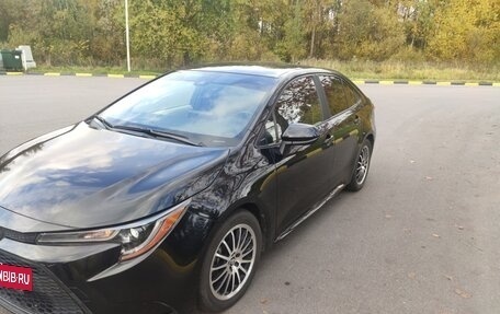 Toyota Corolla, 2020 год, 2 100 000 рублей, 3 фотография