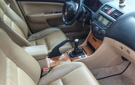 Honda Accord VII рестайлинг, 2003 год, 800 000 рублей, 7 фотография